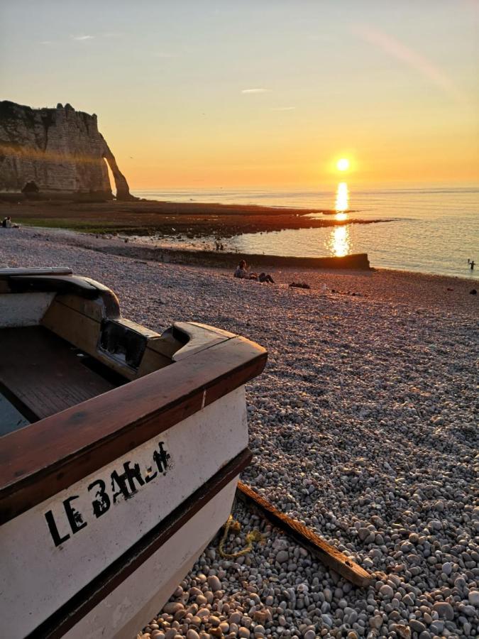 Les 4 seasons, agréable gîte avec terrasse et jardin La Croix Bigot Esterno foto
